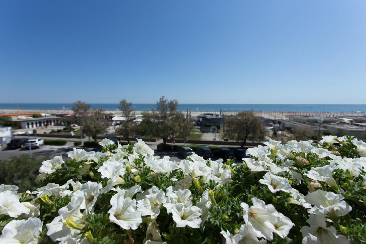 Hotel Souvenir - Koolibry Hotels Cervia Exterior photo